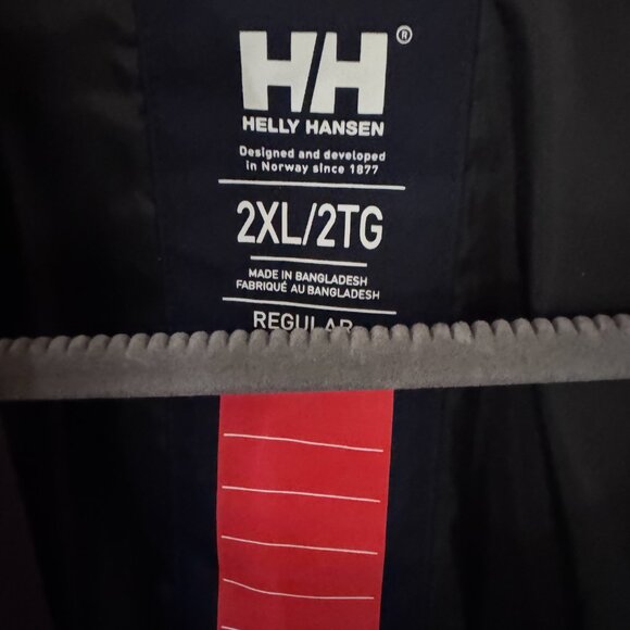 Helly Hansen - Picture 2 of 5